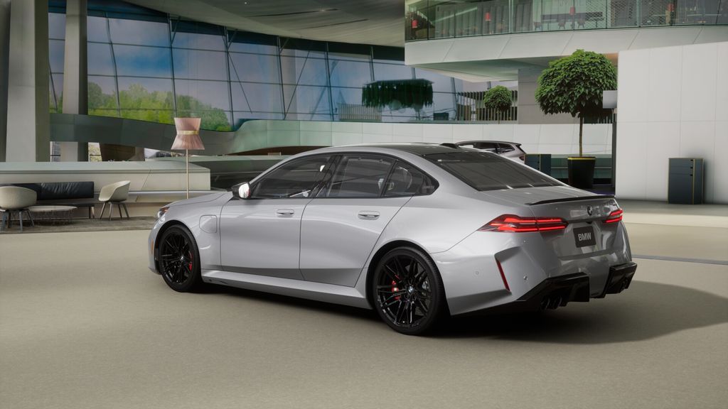 Thumbnail: 2026 BMW M5 - 31