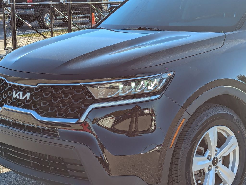 used 2023 Kia Sorento car, priced at $19,892