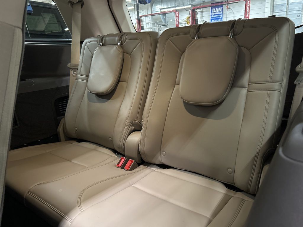 used 2020 Lincoln Aviator car, priced at $31,044