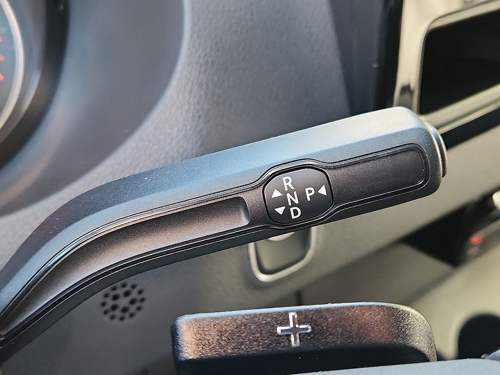 Thumbnail: 2025 Mercedes-Benz Sprinter - 11