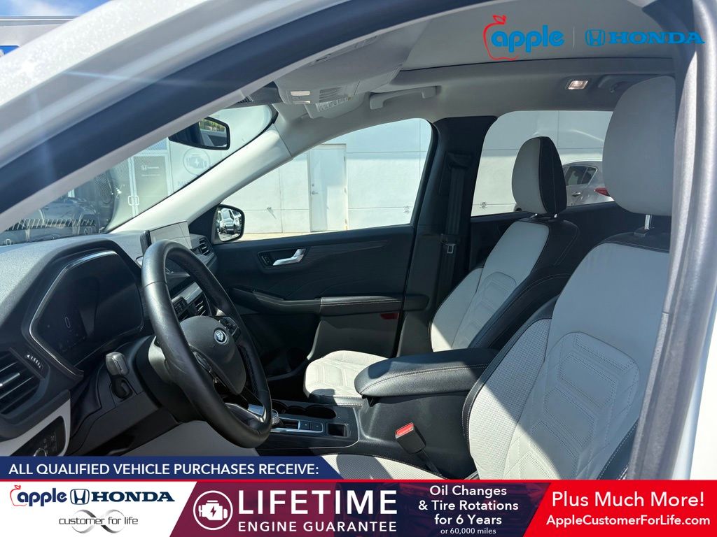 2023 Ford Escape Platinum