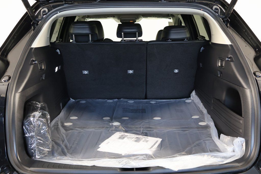 Thumbnail: 2026 Mazda CX-50 - 8