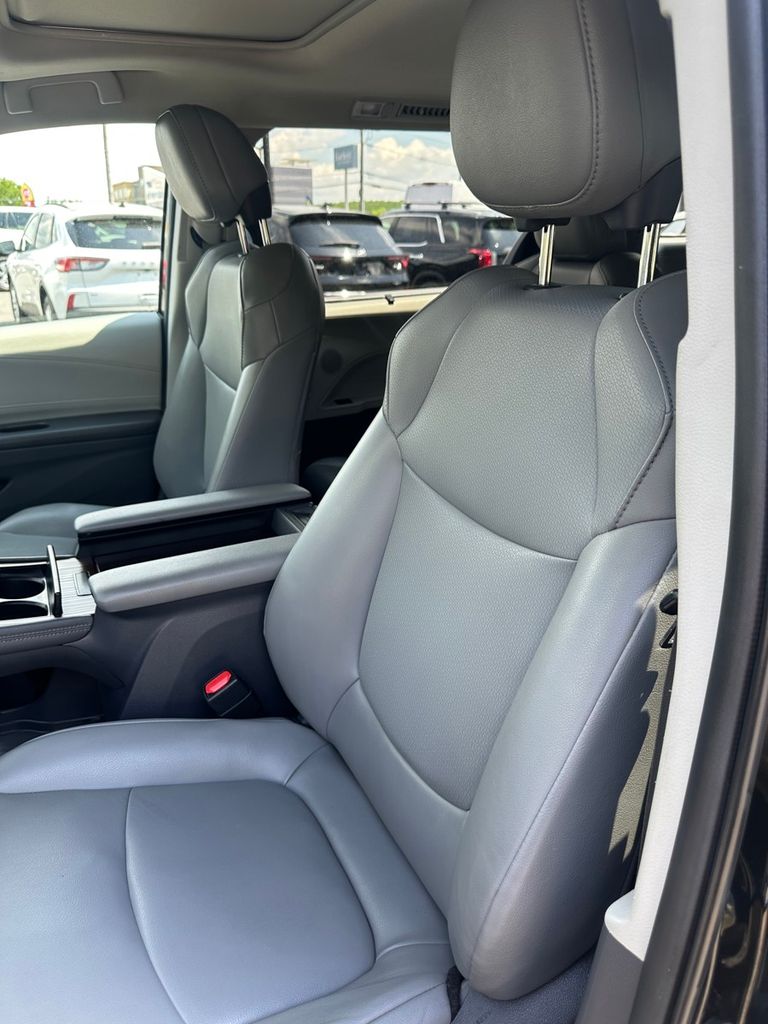 used 2021 Toyota Sienna car, priced at $39,985