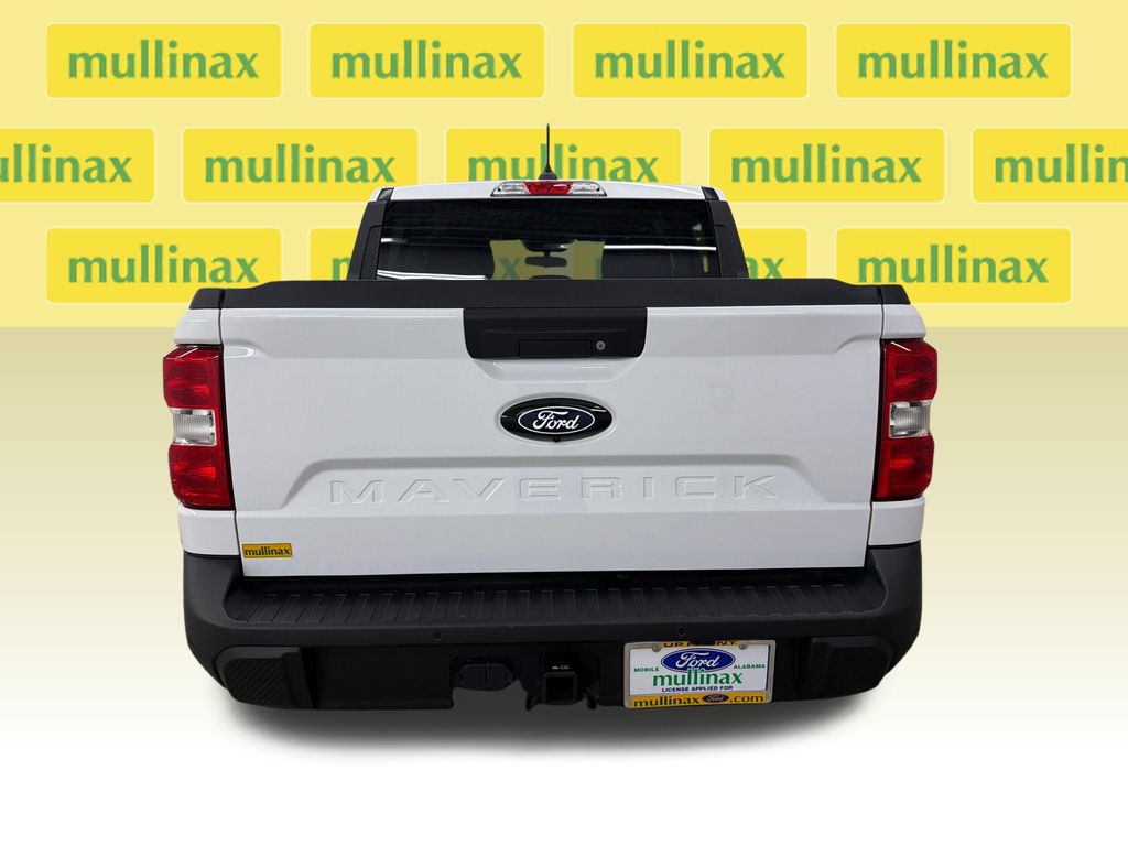 Certified Used 2025 White Ford XLT image 7