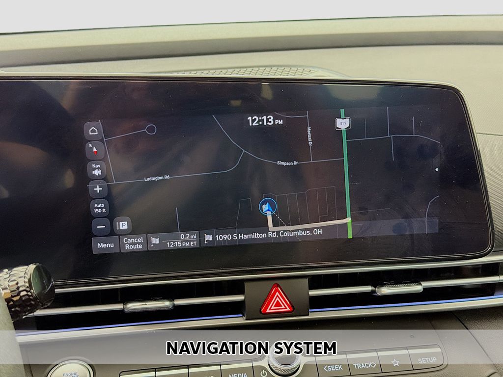 Used 2024 Silver Hyundai SEL image 3
