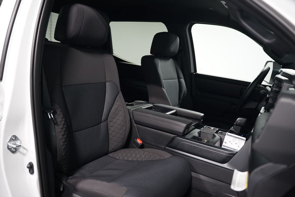 2025 Toyota Tundra SR 27