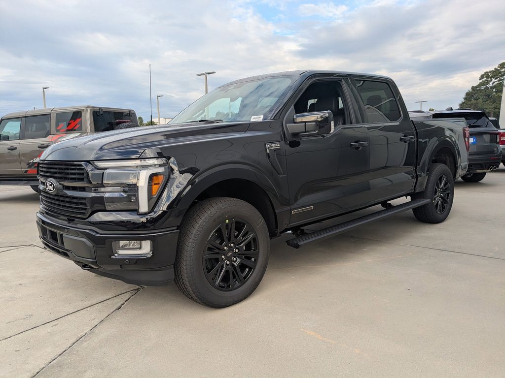 2025 Ford F-150 Platinum