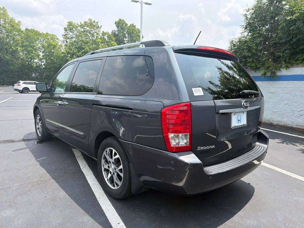 Thumbnail: 2014 Kia Sedona - 4