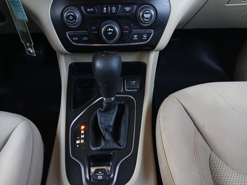 Used Car 2019 Jeep Cherokee  Latitude For Sale Under $12,000 In Austin, Texas