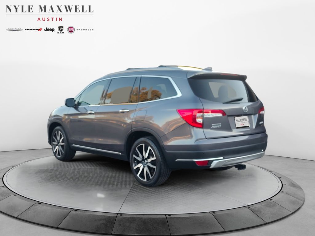 Used Car 2022 Honda Pilot  Touring For Sale Under $30,000 In Austin, Texas