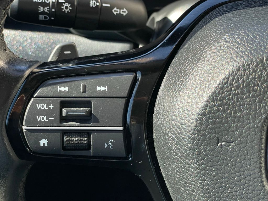 Thumbnail: 2024 Honda Pilot - 15