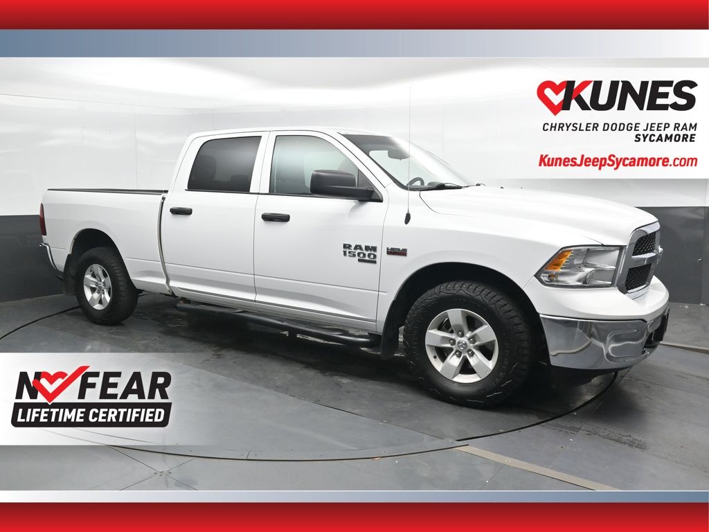 Bright White Clearcoat 2022 RAM 1500 Pickup Truck Four-Wheel Drive 8-Speed Automatic