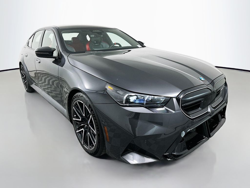 Thumbnail: 2026 BMW M5 - 3