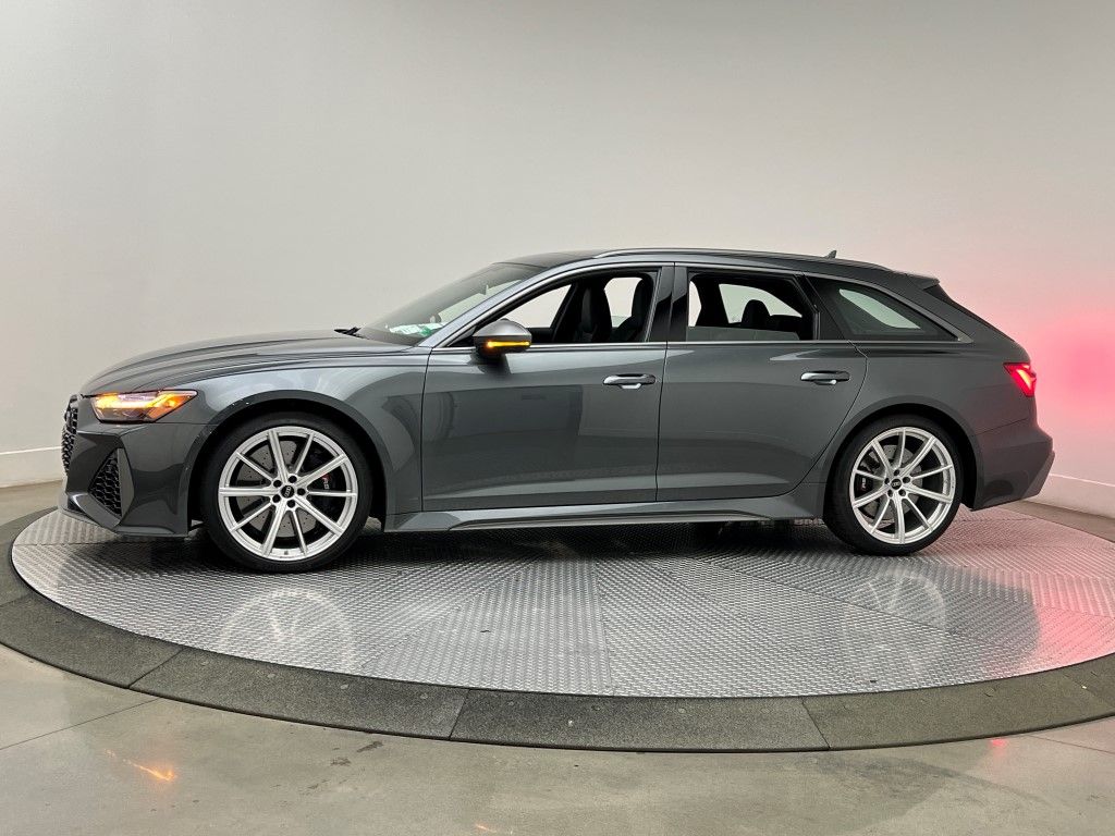 Thumbnail: 2026 Audi RS 6 - 3