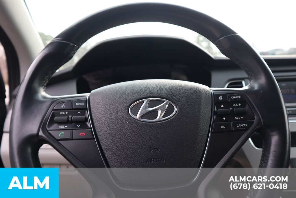 Used 2015 Gray Hyundai Limited image 28