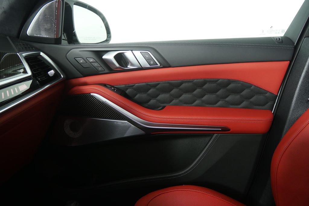 Thumbnail: 2026 BMW X5 - 25