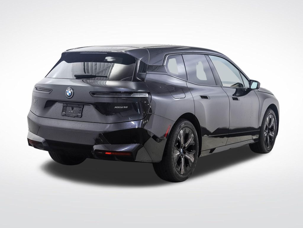 Thumbnail: 2024 BMW iX - 5