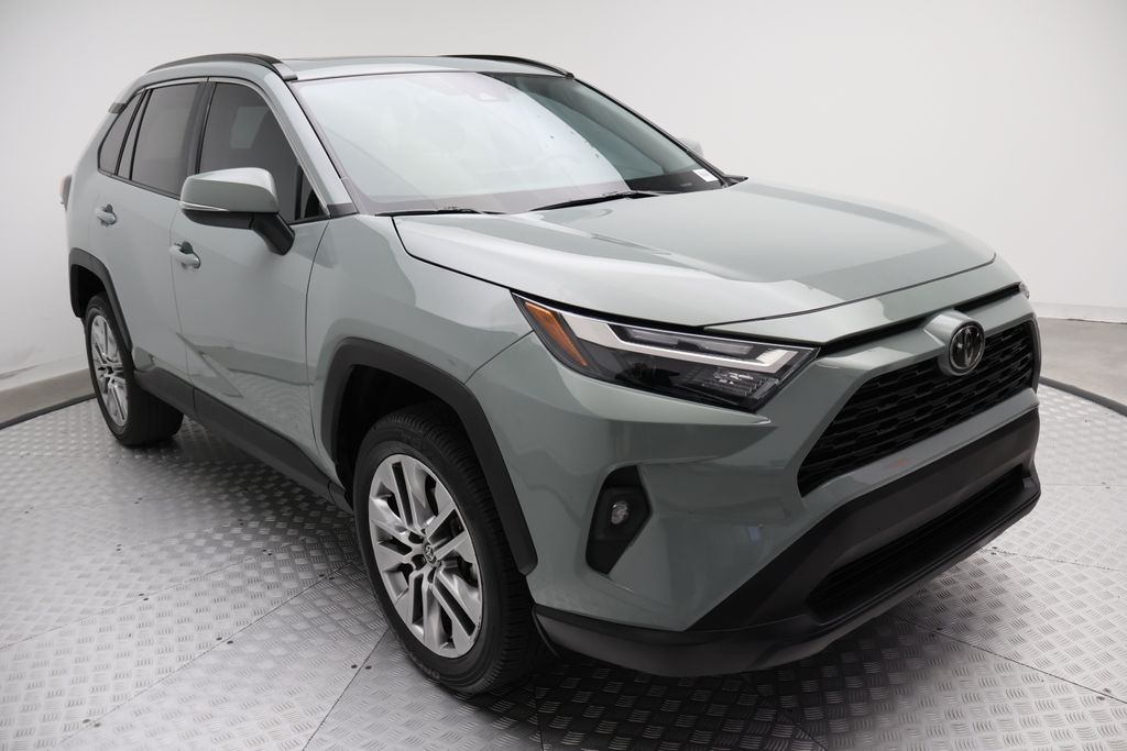 Thumbnail: 2023 Toyota RAV4 - 6