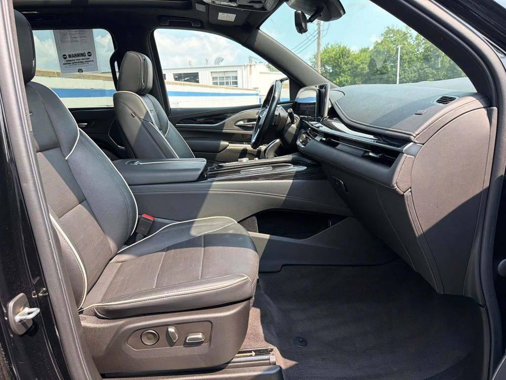 Thumbnail: 2022 Cadillac Escalade - 26
