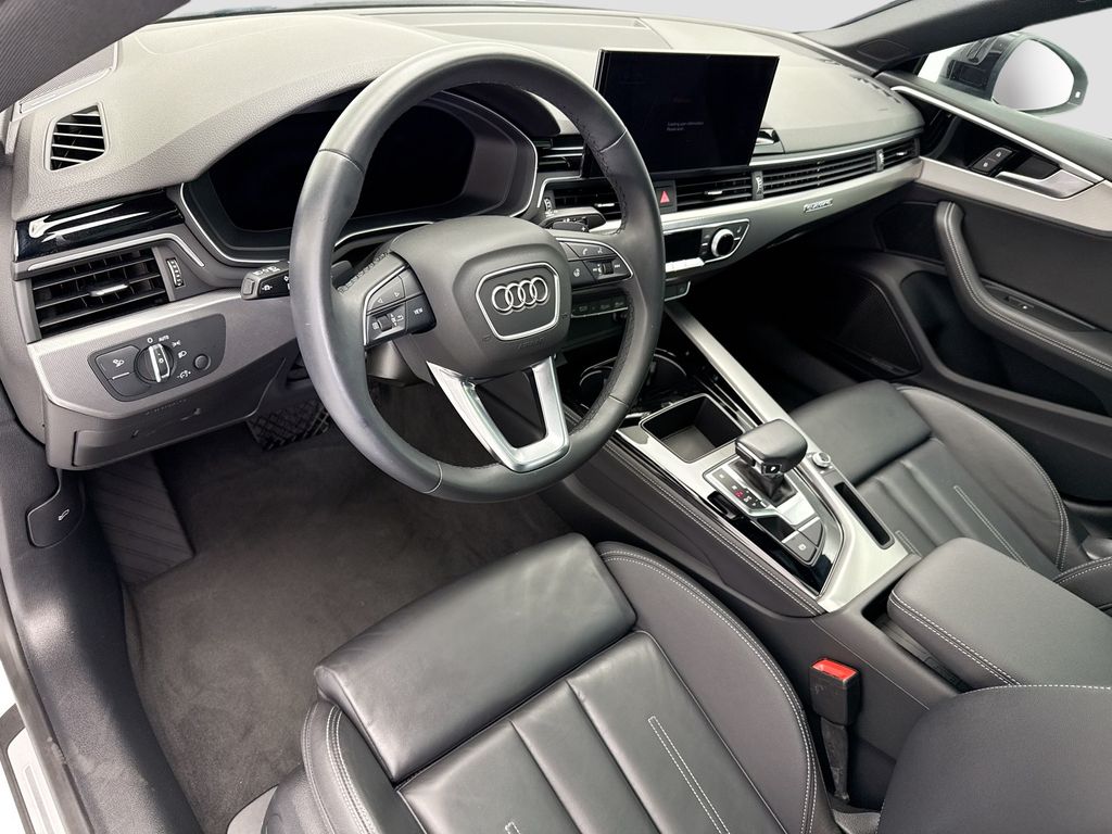 Thumbnail: 2023 Audi A5 - 9