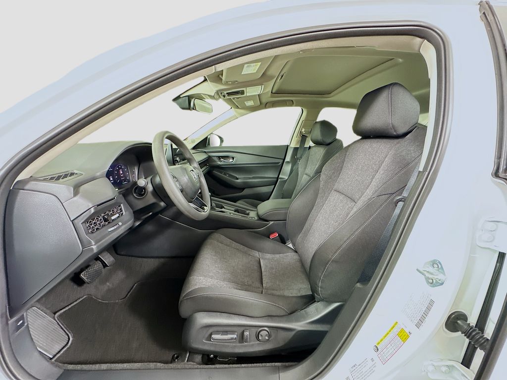 Thumbnail: 2025 Honda Accord - 15