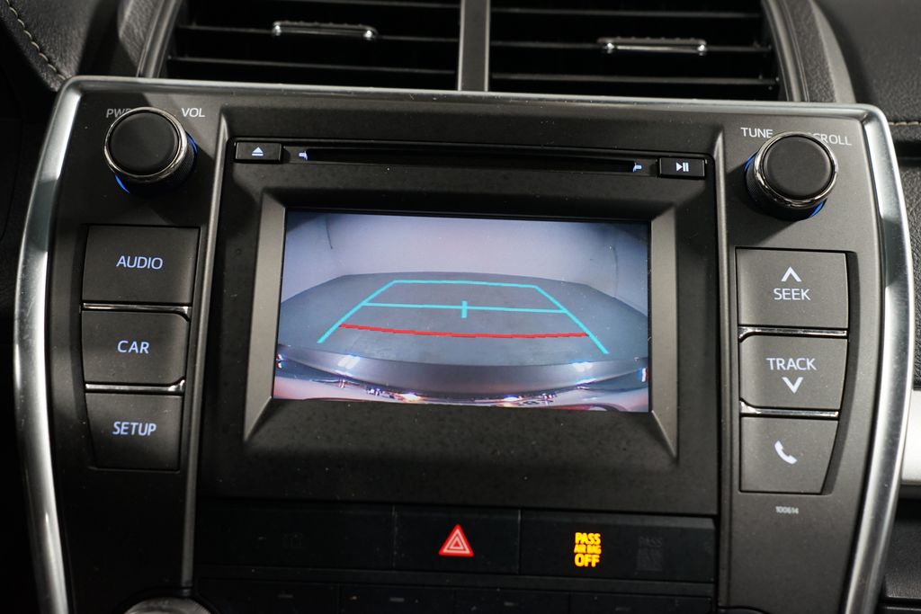 Thumbnail: 2017 Toyota Camry - 19