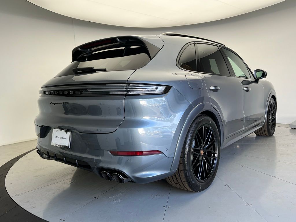 Thumbnail: 2026 Porsche Cayenne - 22