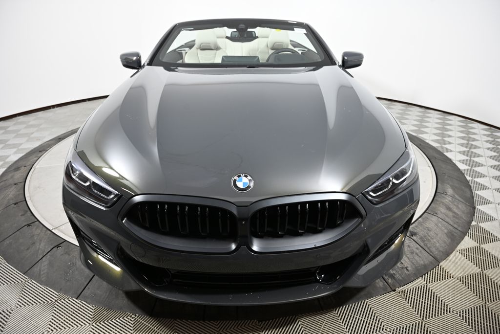 Thumbnail: 2026 BMW 8 Series - 16