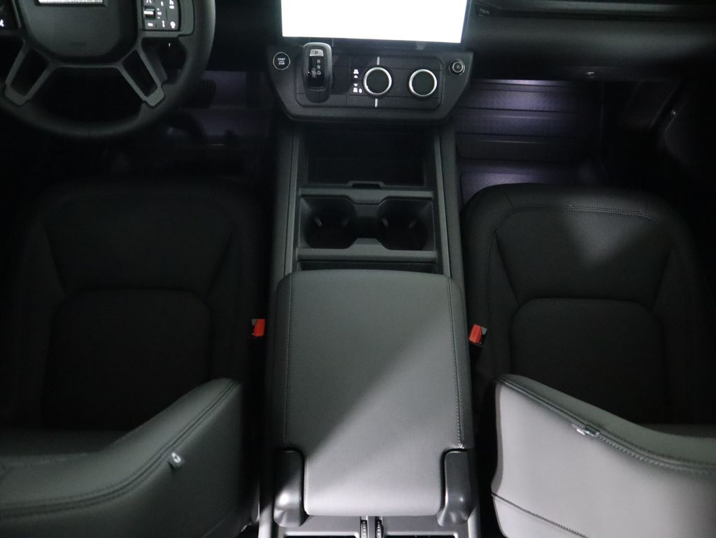 Thumbnail: 2026 Land Rover Defender - 17