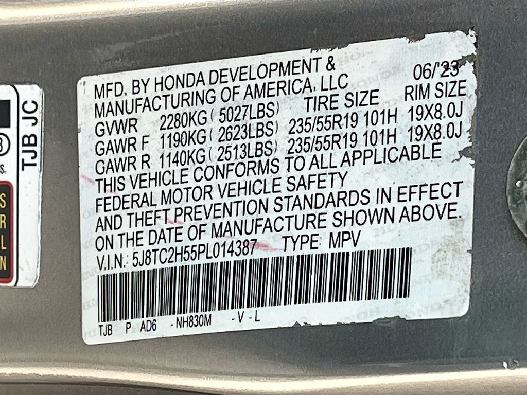 Used 2023 Silver Acura Technology Package image 33
