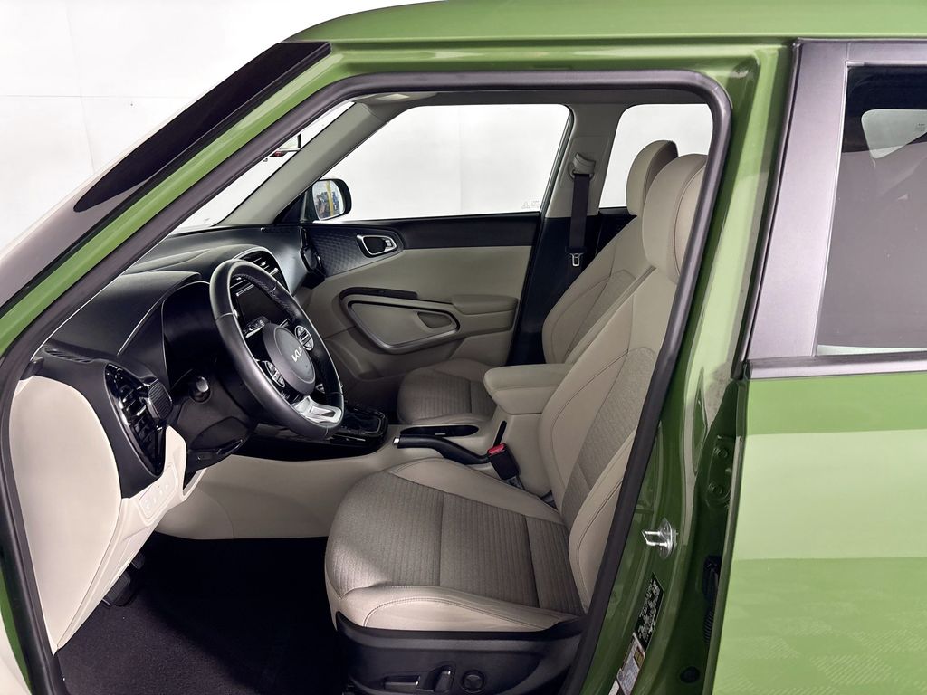 2023 Kia Soul EX