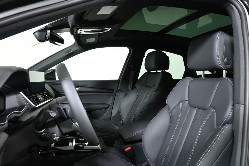 2025 Audi Q5  13