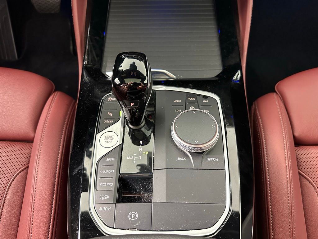 Thumbnail: 2023 BMW X4 - 22