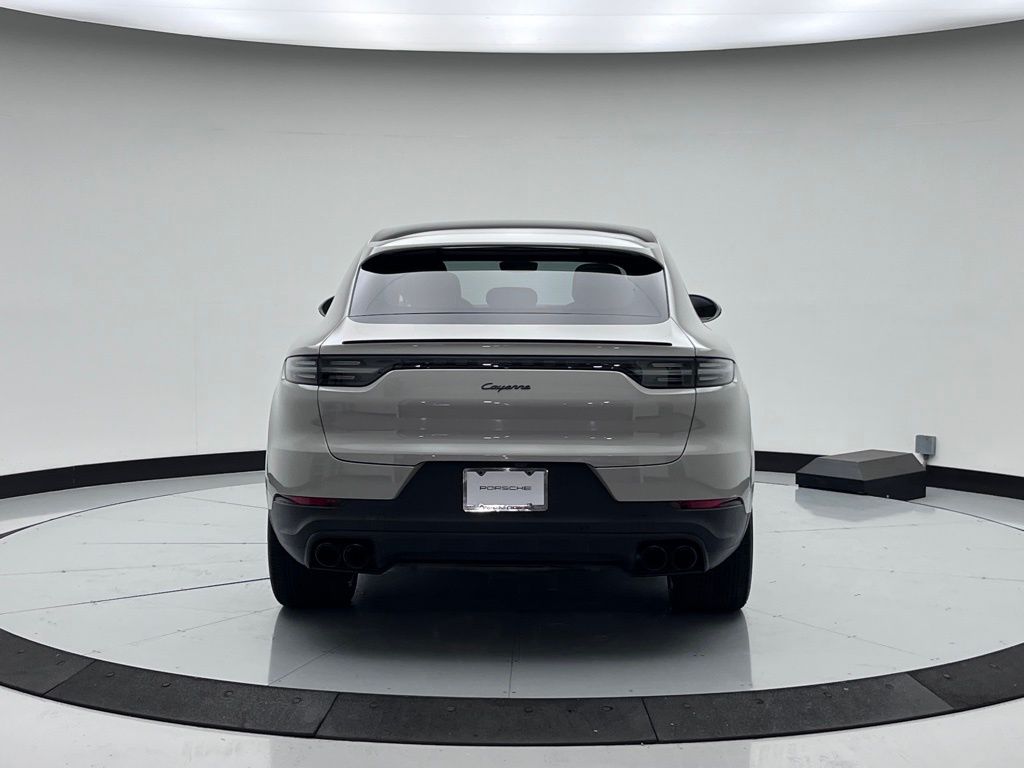 2022 Porsche   9