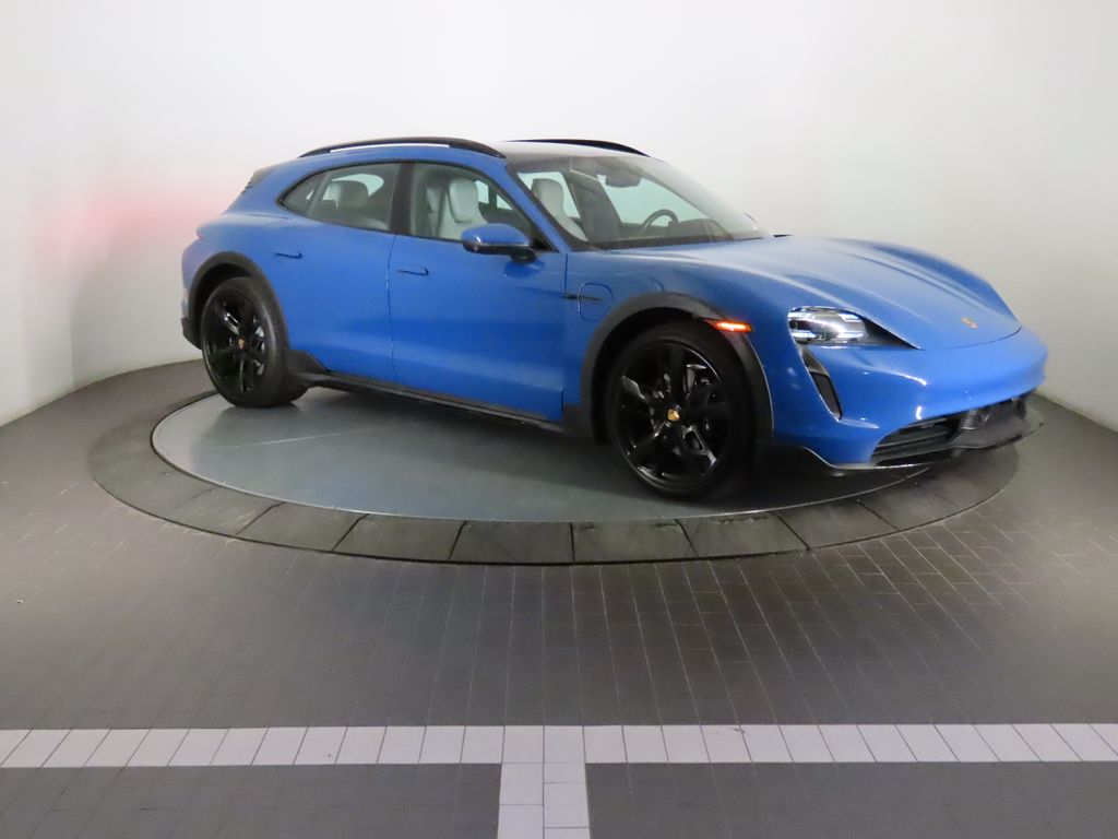 Thumbnail: 2024 Porsche Taycan - 9