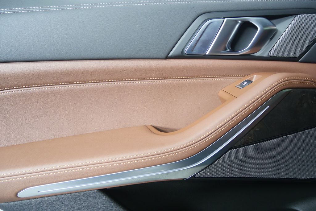 Thumbnail: 2026 BMW X5 - 14