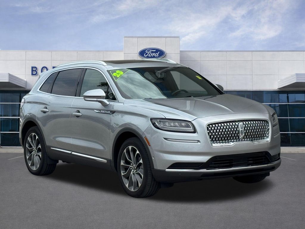 Used 2023 Lincoln Nautilus Reserve with VIN 2LMPJ8K93PBL12117 for sale in Kansas City