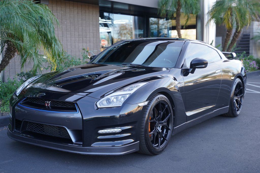 2013 Nissan GT-R Premium