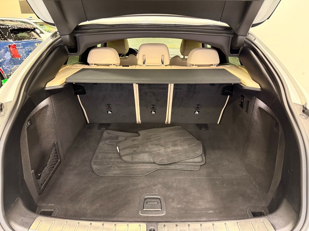 Thumbnail: 2023 BMW X4 - 24