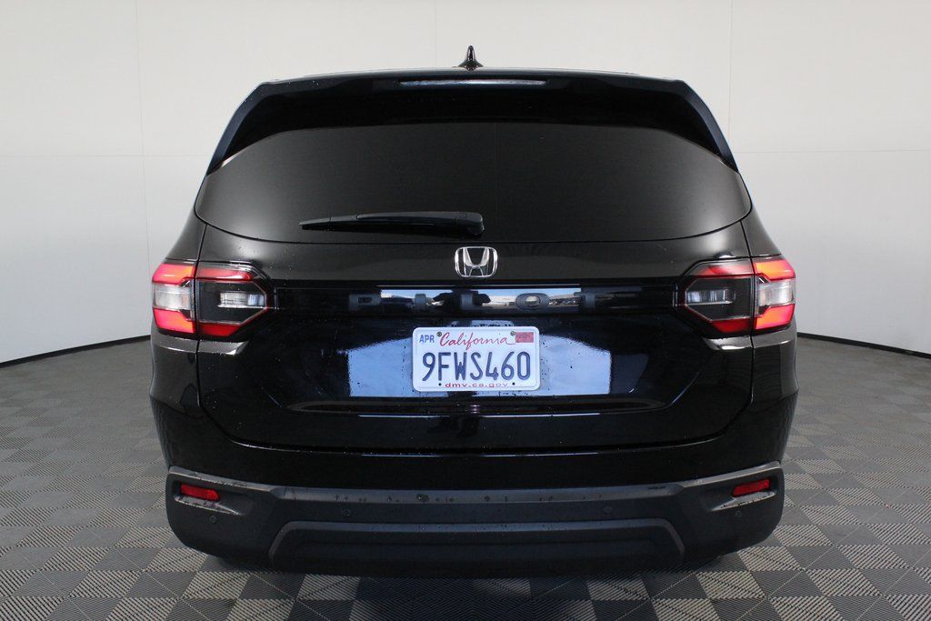 Thumbnail: 2023 Honda Pilot - 5