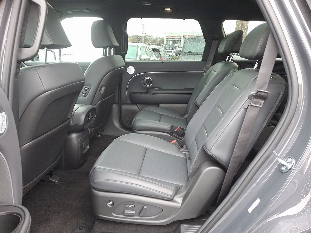 Thumbnail: 2026 Hyundai Palisade - 5