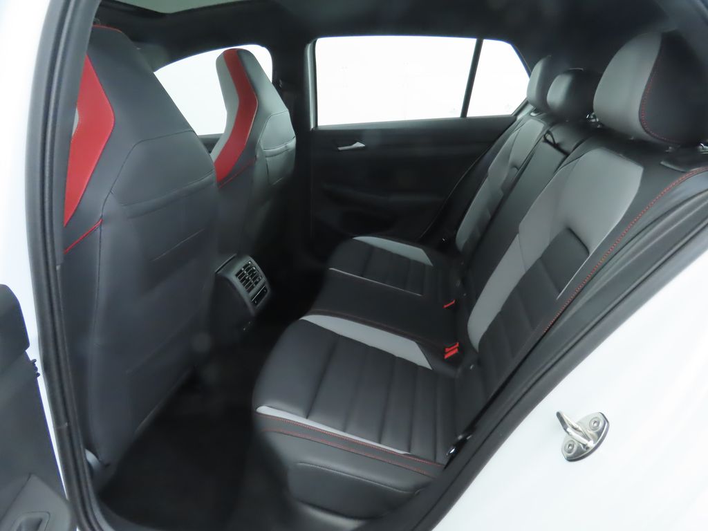 Thumbnail: 2025 Volkswagen Golf - 22