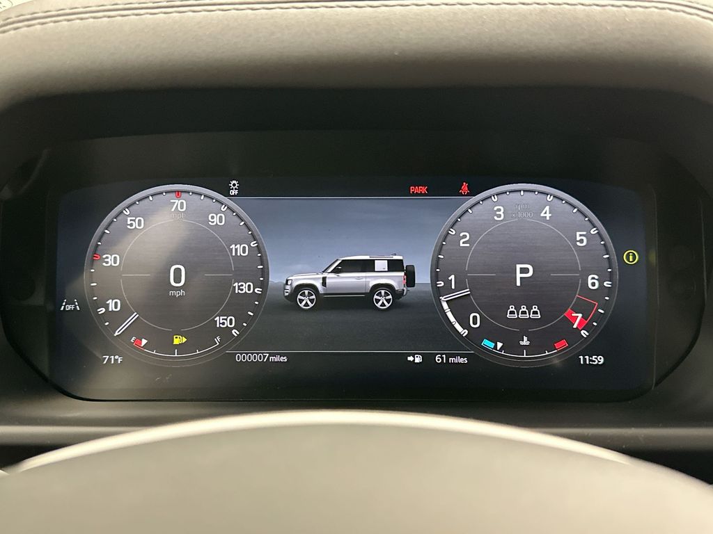 2025 Land Rover Defender 90 15