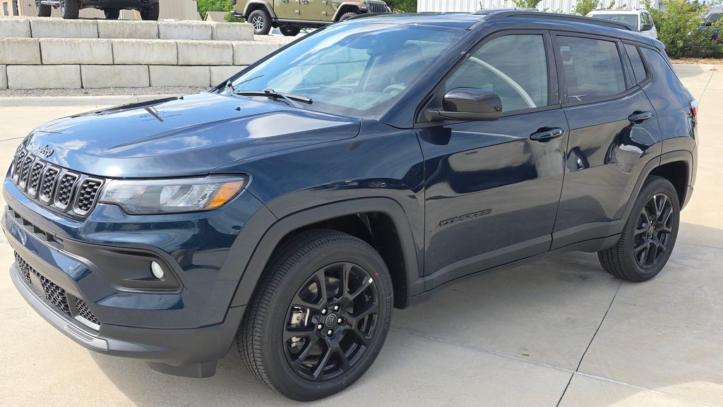 2026 Jeep Compass Latitude