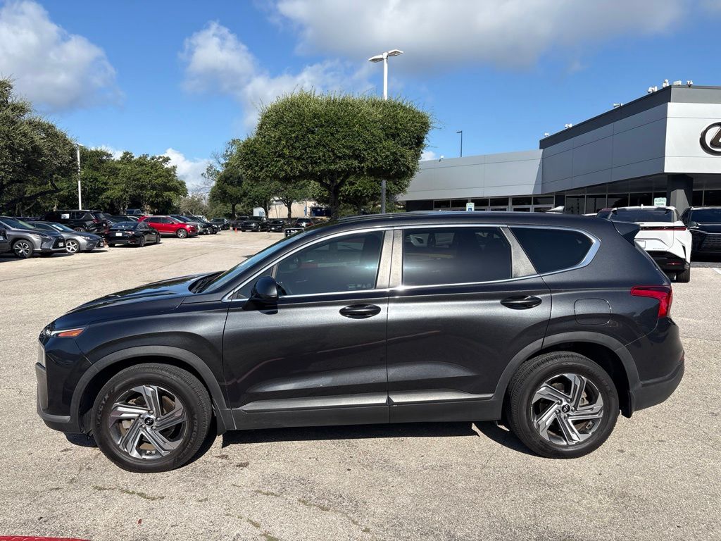 Thumbnail: 2022 Hyundai Santa Fe - 2