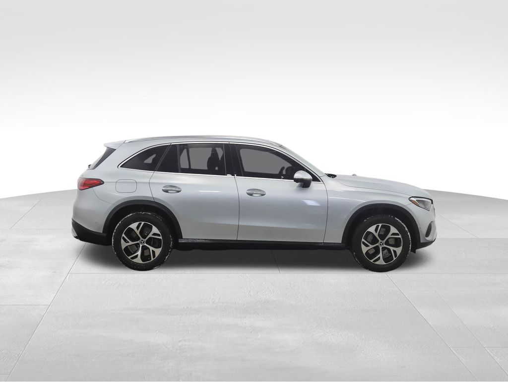 Thumbnail: 2025 Mercedes-Benz GLC - 6