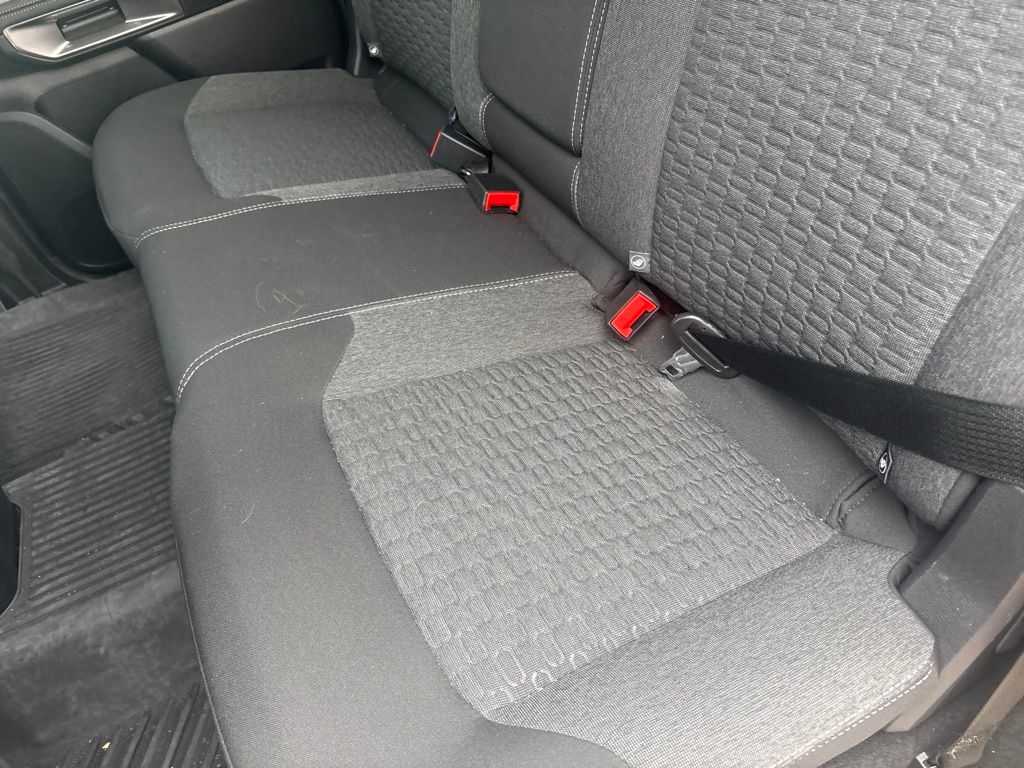 Used 2024 Gray Metallic Ford XLT image 37