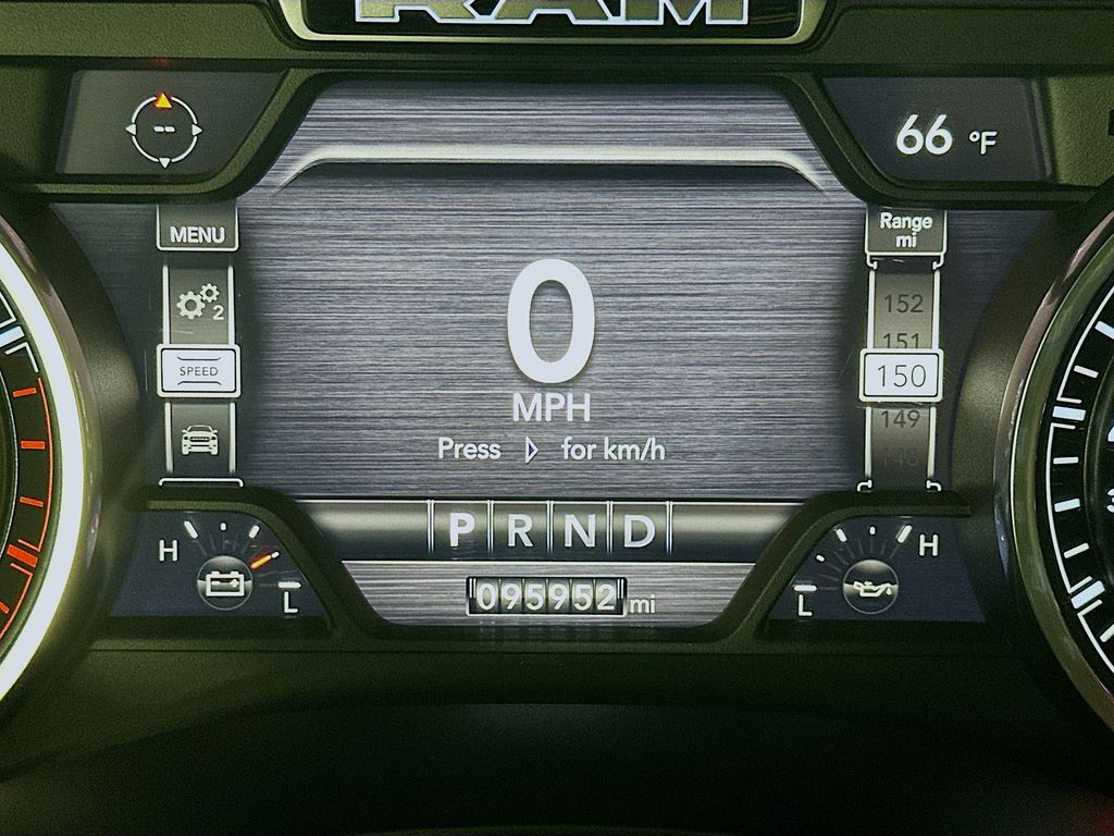 Used 2022 Black Ram Laramie image 15