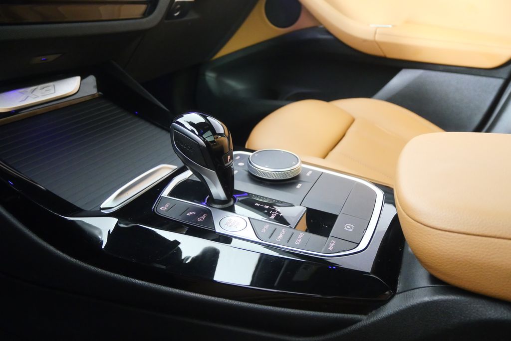 Thumbnail: 2022 BMW X3 - 27