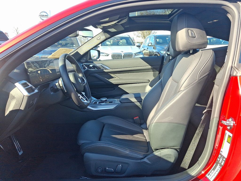 Thumbnail: 2026 BMW 4 Series - 13